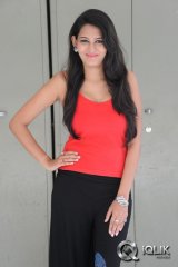 Swetha Jadhav at Inka Emi Anukoledu Movie Press Meet